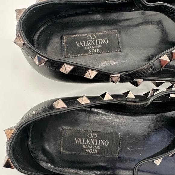 Valentino Garavani Noir Black Rockstud Cage Strappy Flats Size 39 FLAW - Picture 7 of 10
